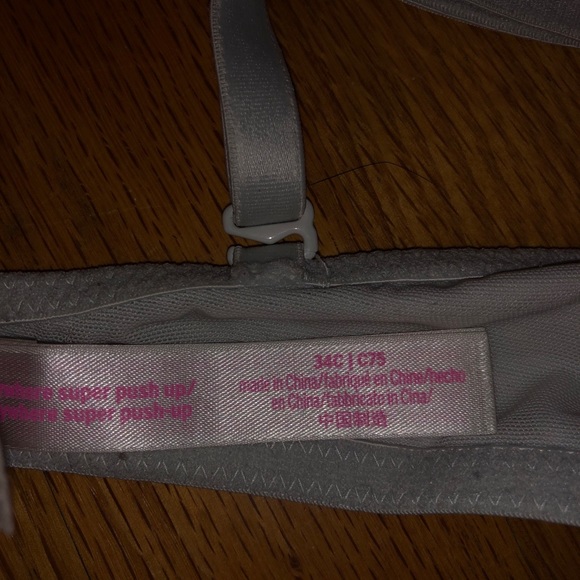 Bra - Picture 3 of 3